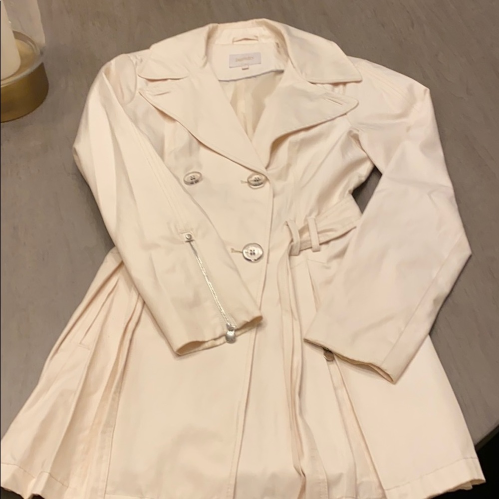 Laundry trench coat